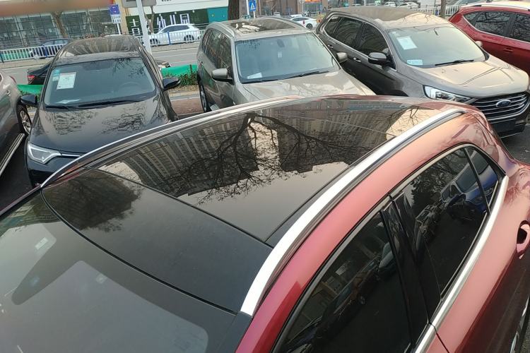 Used Mercedes-Benz GLA 2016 GLA 200 Fashion Model Roof