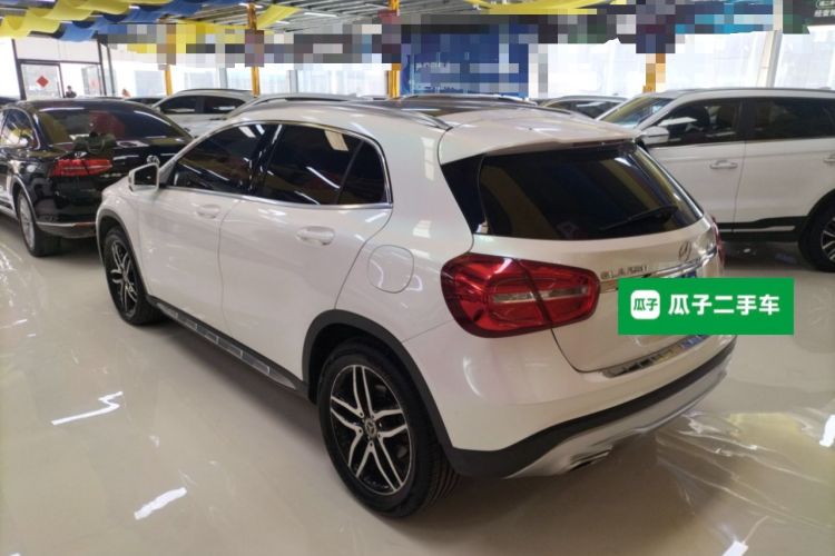 Used Mercedes-Benz GLA 2016 GLA 200 Fashion Model Rear Left 45 Deg