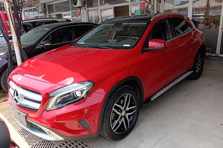 Used Mercedes-Benz GLA 2016 GLA 200 Fashion Model Guazi used car, China used car export, Used car for sale, Used cars, Cheapest cars for sale