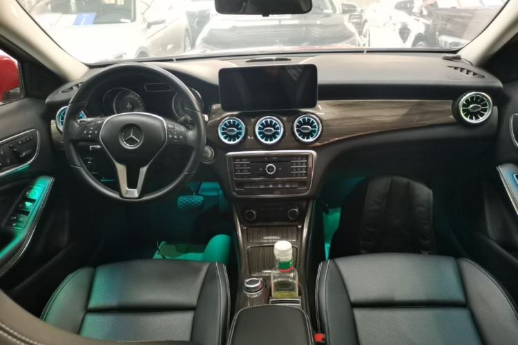 Used Mercedes-Benz GLA 2016 GLA 200 Fashion Model Center Console