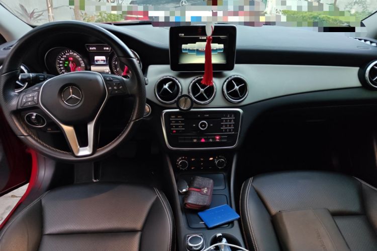 Used Mercedes-Benz GLA 2016 GLA 200 Fashion Model Center Console
