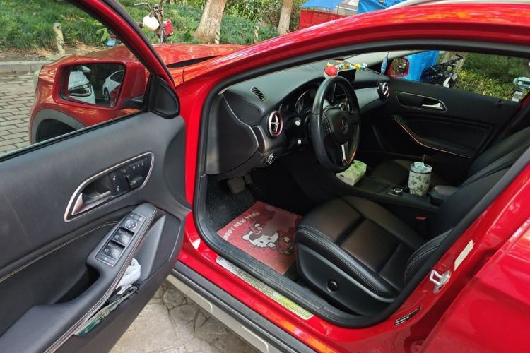 Used Mercedes-Benz GLA 2016 GLA 200 Fashion Model Driver Seat