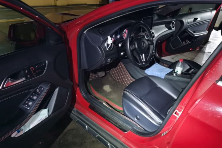 Used Mercedes-Benz GLA 2016 GLA 200 Fashion Model Driver Seat