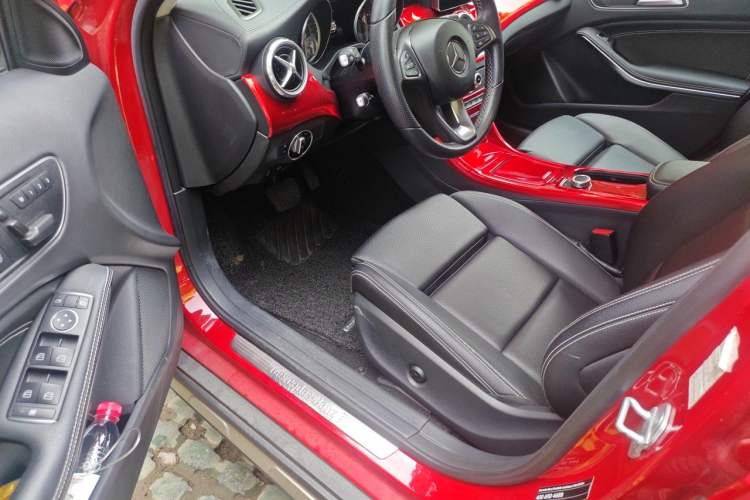 Used Mercedes-Benz GLA 2016 GLA 200 Fashion Model Driver Seat