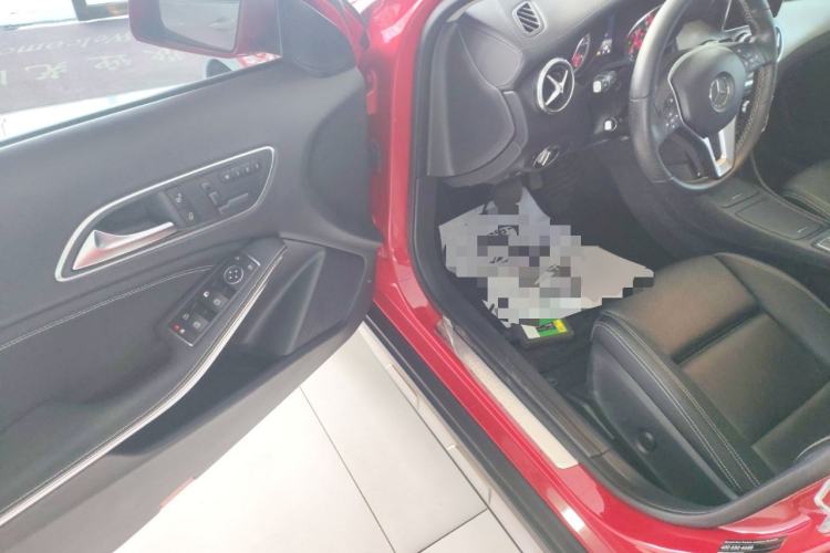 Used Mercedes-Benz GLA 2016 GLA 220 4MATIC Fashion Edition Driver Seat