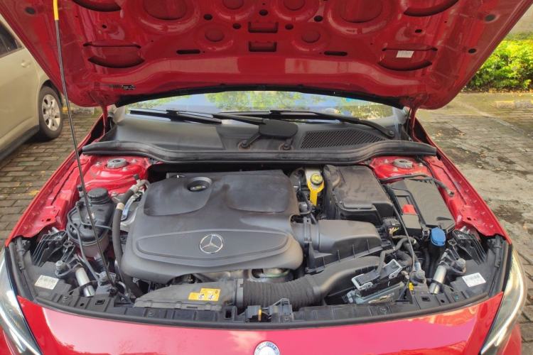 Used Mercedes-Benz GLA 2016 GLA 200 Sport Edition Engine Bay
