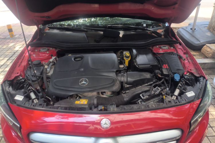 Used Mercedes-Benz GLA 2016 GLA 200 Sport Edition Engine Bay