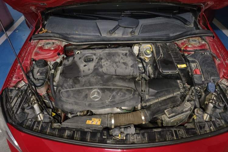 Used Mercedes-Benz GLA 2016 GLA 200 Sport Edition Engine Bay