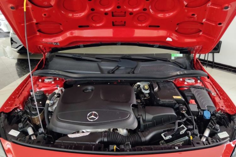 Used Mercedes-Benz GLA 2016 GLA 200 Sport Edition Engine Bay