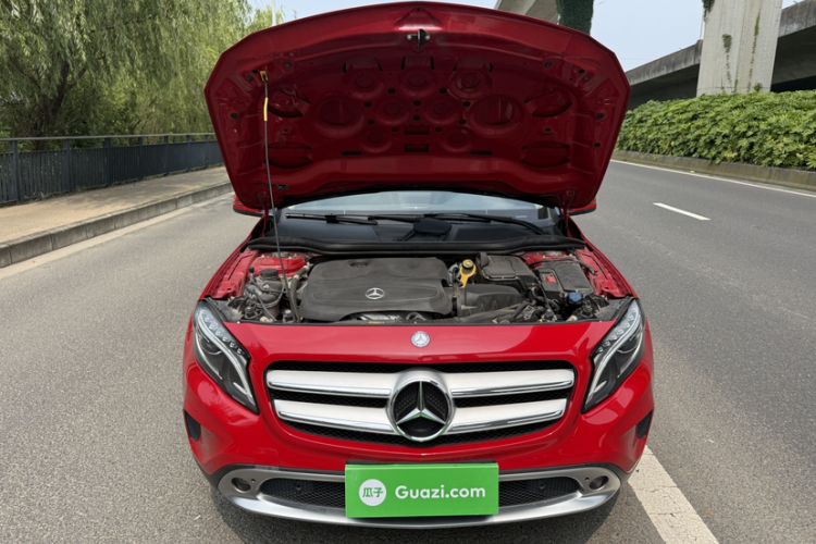 Used Mercedes-Benz GLA 2016 GLA 200 Fashion Model Engine Bay