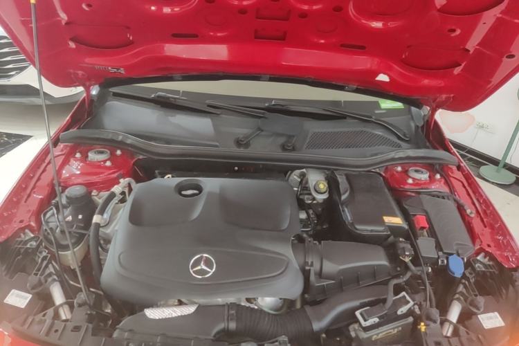 Used Mercedes-Benz GLA 2016 GLA 200 Sport Edition Engine Bay