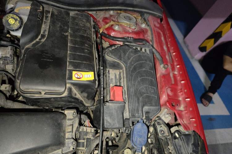 Used Mercedes-Benz GLA 2016 GLA 200 Sport Edition Engine Bay Left