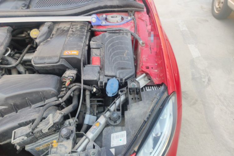 Used Mercedes-Benz GLA 2016 GLA 220 4MATIC Fashion Edition Engine Bay Left