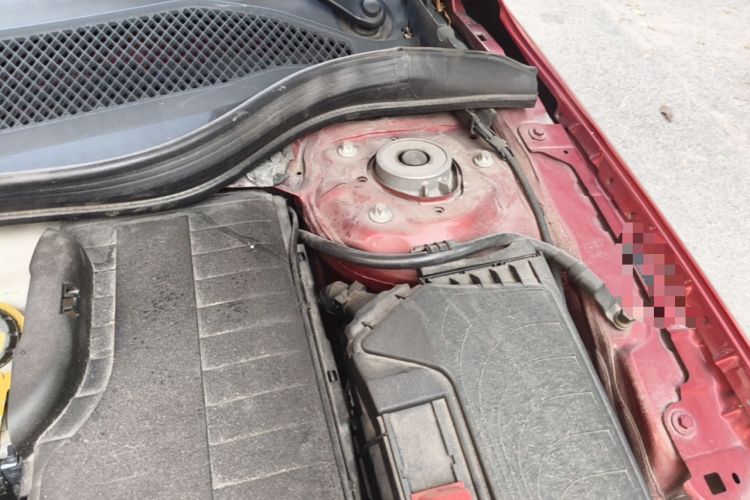 Used Mercedes-Benz GLA 2016 GLA 200 Fashion Model Engine Bay Left