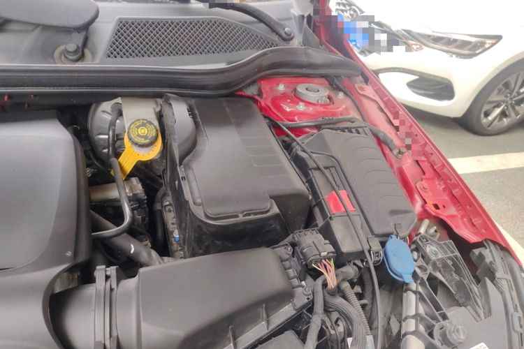 Used Mercedes-Benz GLA 2016 GLA 200 Sport Edition Engine Bay Left