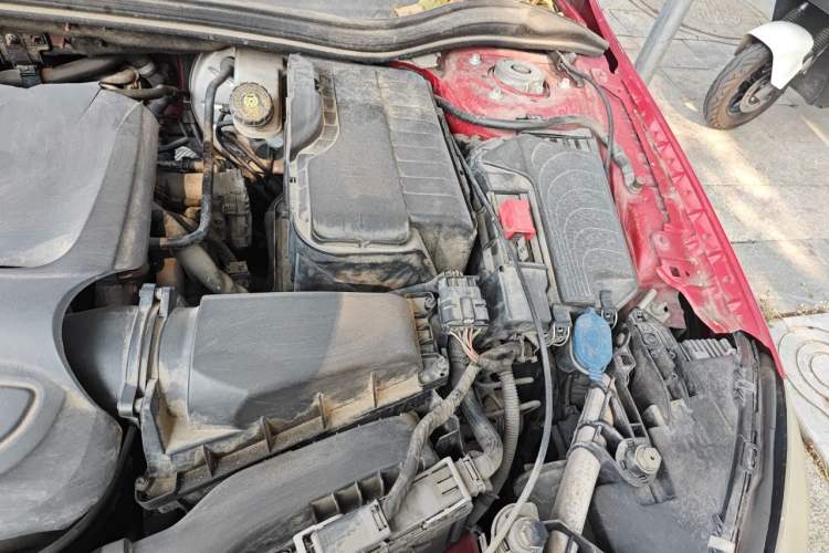 Used Mercedes-Benz GLA 2016 GLA 200 Sport Edition Engine Bay Left