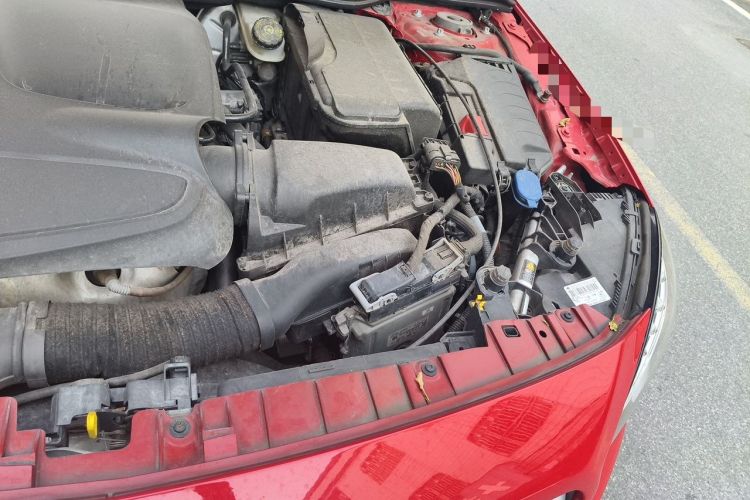 Used Mercedes-Benz GLA 2016 GLA 220 4MATIC Fashion Edition Engine Bay Left