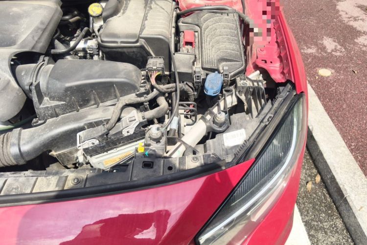 Used Mercedes-Benz GLA 2016 GLA 200 Sport Edition Engine Bay Left