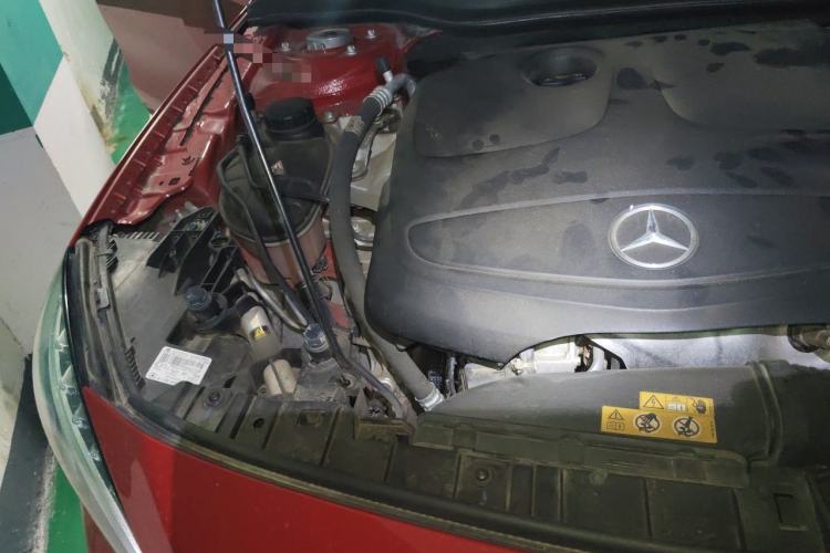 Used Mercedes-Benz GLA 2016 GLA 220 4MATIC Fashion Edition Engine Bay Right
