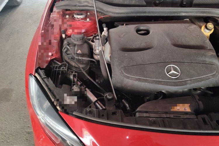 Used Mercedes-Benz GLA 2016 GLA 200 Fashion Model Engine Bay Right