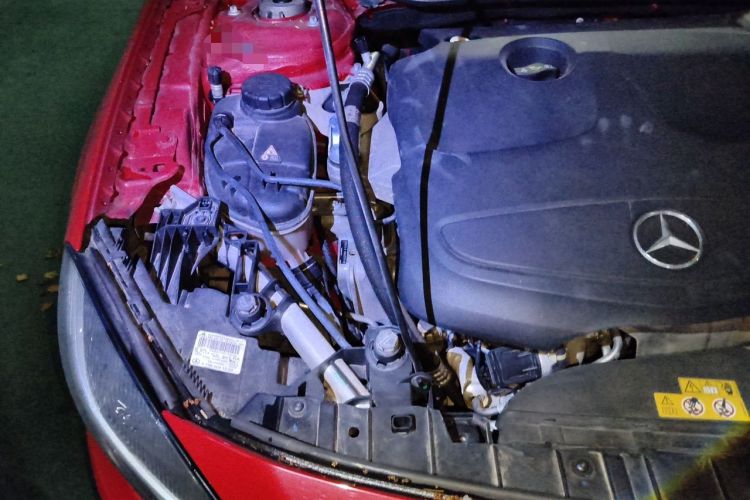 Used Mercedes-Benz GLA 2016 GLA 200 Sport Edition Engine Bay Right