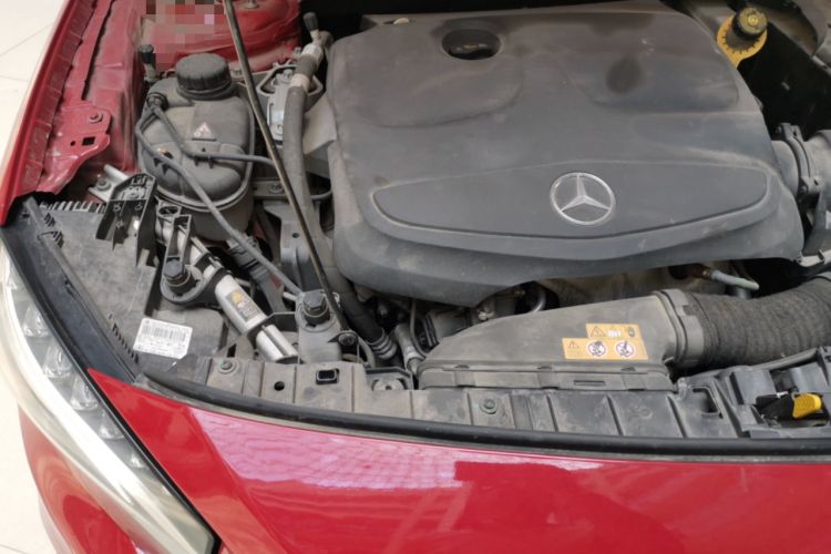 Used Mercedes-Benz GLA 2016 GLA 200 Fashion Model Engine Bay Right