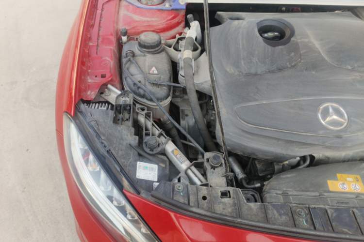 Used Mercedes-Benz GLA 2016 GLA 220 4MATIC Fashion Edition Engine Bay Right