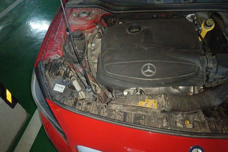 Used Mercedes-Benz GLA 2016 GLA 200 Sport Edition Engine Bay Right