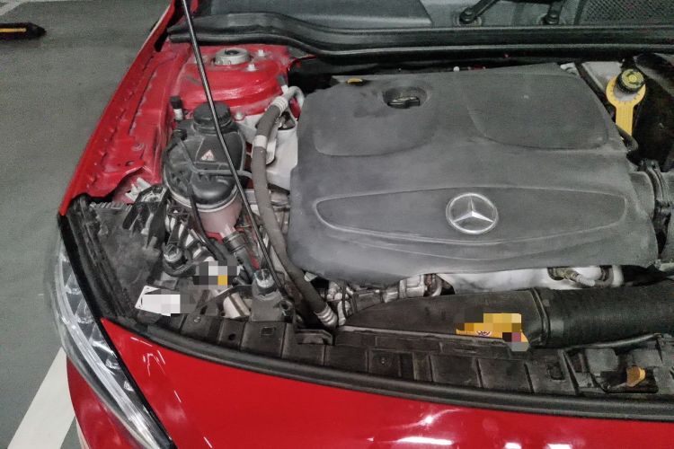 Used Mercedes-Benz GLA 2016 GLA 220 4MATIC Fashion Edition Engine Bay Right