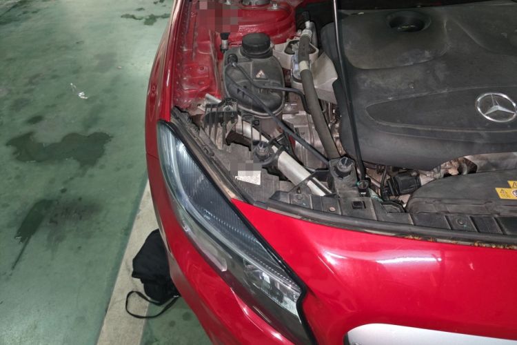 Used Mercedes-Benz GLA 2016 GLA 200 Sport Edition Engine Bay Right