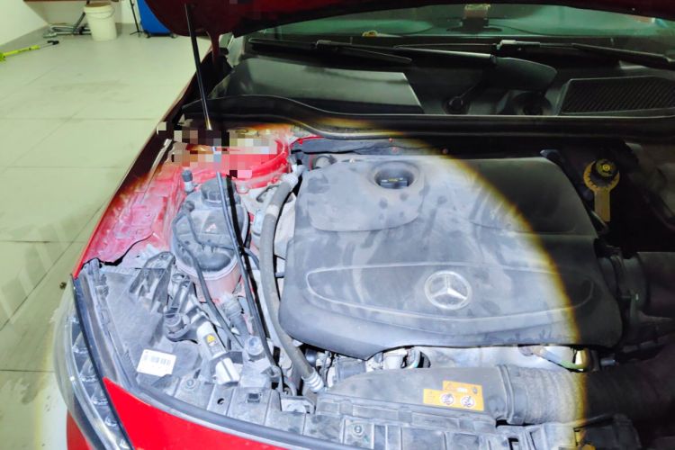 Used Mercedes-Benz GLA 2016 GLA 200 Fashion Model Engine Bay Right
