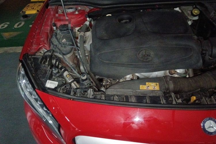 Used Mercedes-Benz GLA 2016 GLA 200 Fashion Model Engine Bay Right