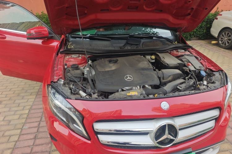 Used Mercedes-Benz GLA 2016 GLA 200 Fashion Model Engine Bay Right