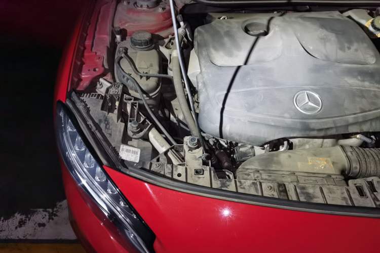 Used Mercedes-Benz GLA 2016 GLA 200 Fashion Model Engine Bay Right