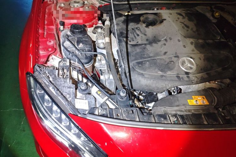 Used Mercedes-Benz GLA 2016 GLA 200 Fashion Model Engine Bay Right