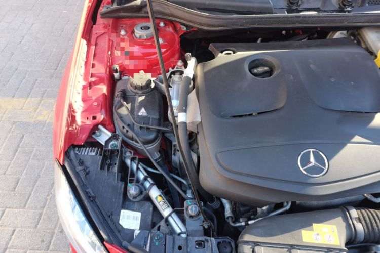 Used Mercedes-Benz GLA 2016 GLA 200 Fashion Model Engine Bay Right