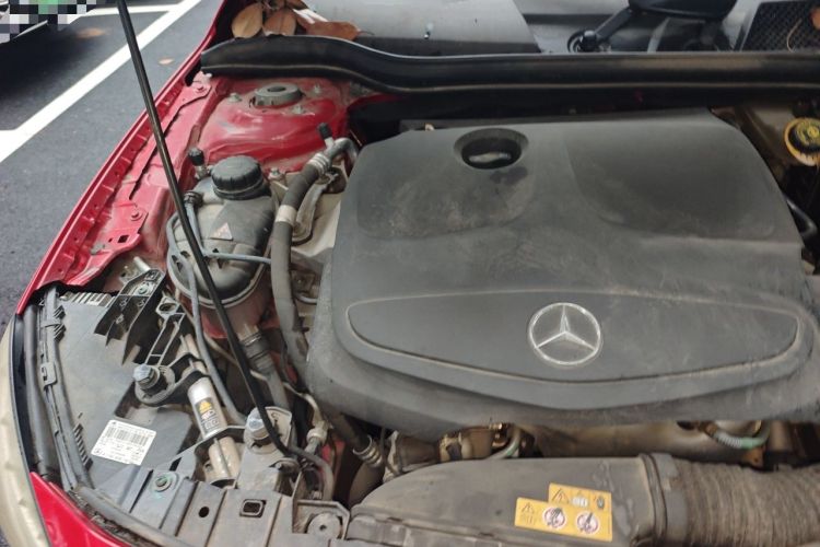 Used Mercedes-Benz GLA 2016 GLA 200 Fashion Model Engine Bay Right