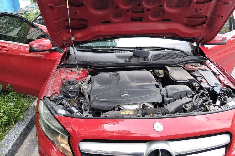 Used Mercedes-Benz GLA 2016 GLA 200 Sport Edition Engine Bay Right