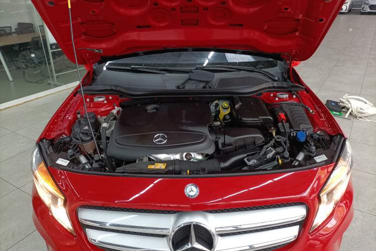 Used Mercedes-Benz GLA 2016 GLA 200 Sport Edition Engine Bay