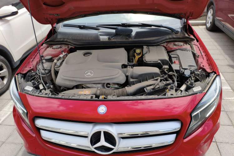 Used Mercedes-Benz GLA 2016 GLA 200 Sport Edition Engine Bay