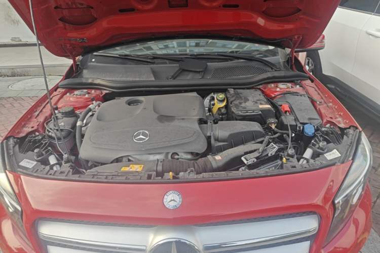 Used Mercedes-Benz GLA 2016 GLA 200 Sport Edition Engine Bay