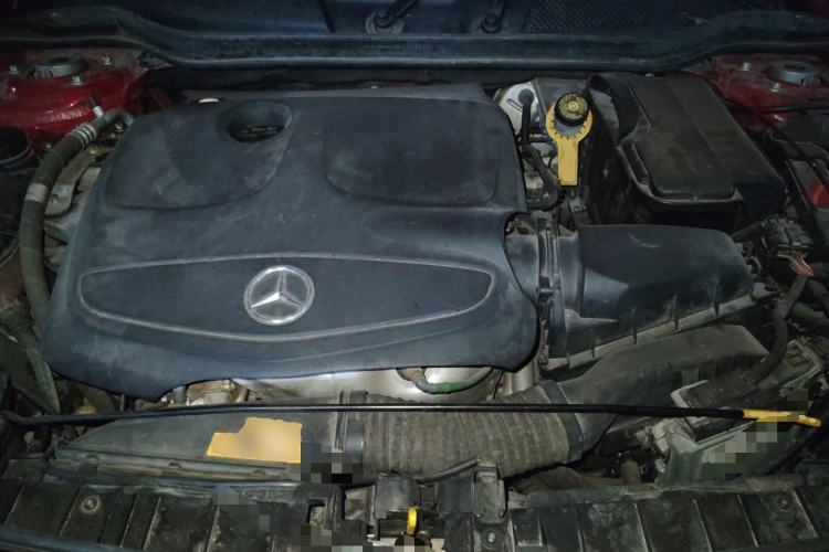 Used Mercedes-Benz GLA 2016 GLA 200 Fashion Model Engine Bay