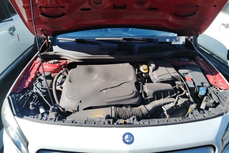 Used Mercedes-Benz GLA 2016 GLA 200 Sport Edition Engine Bay