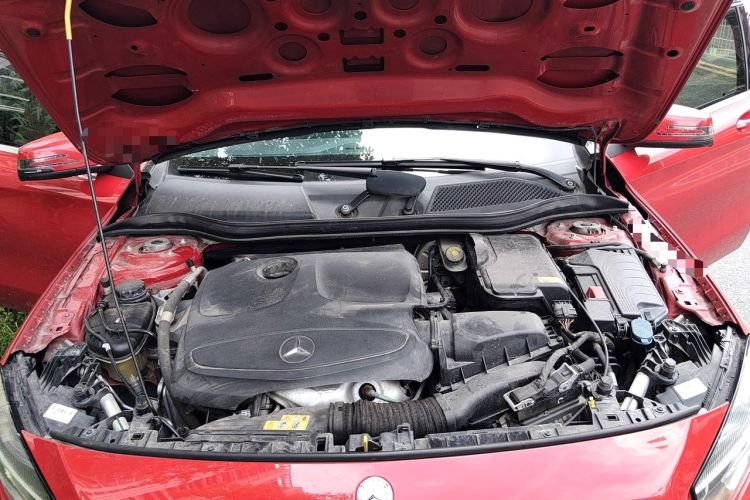Used Mercedes-Benz GLA 2016 GLA 200 Sport Edition Engine Bay