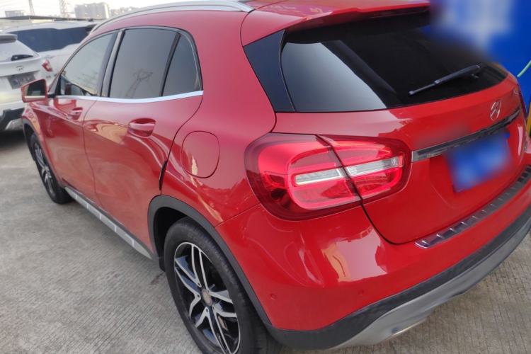 Used Mercedes-Benz GLA 2016 GLA 200 Fashion Model Exterior 2
