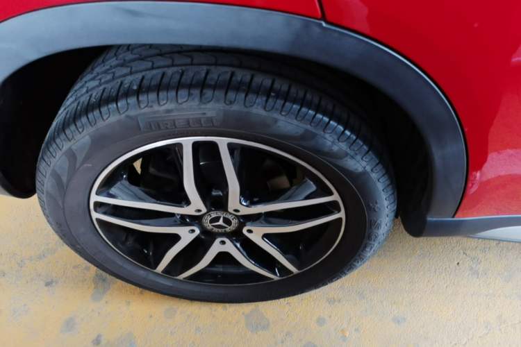 Used Mercedes-Benz GLA 2016 GLA 220 4MATIC Fashion Edition Exterior 3