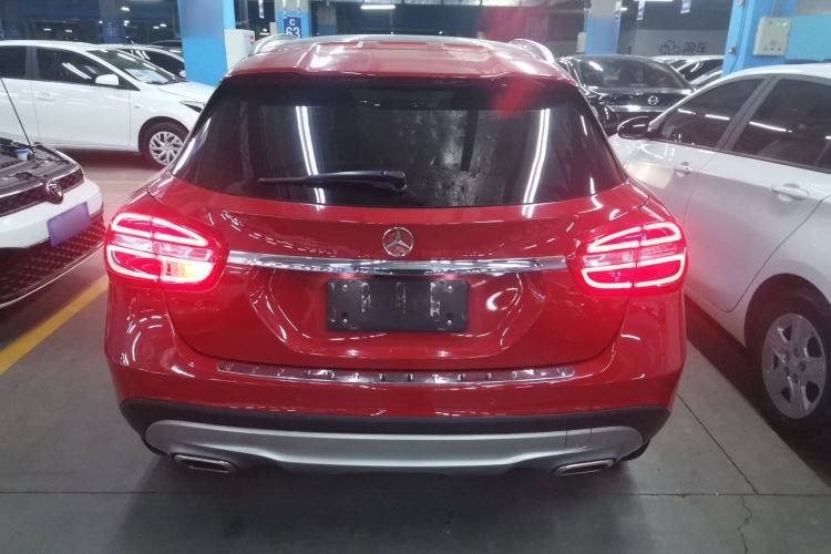 Used Mercedes-Benz GLA 2016 GLA 200 Fashion Model Exterior 4