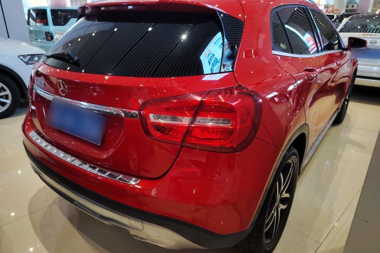 Used Mercedes-Benz GLA 2016 GLA 220 4MATIC Fashion Edition Exterior 5