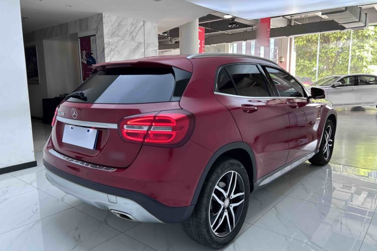 Used Mercedes-Benz GLA 2016 GLA 200 Fashion Model Exterior 6