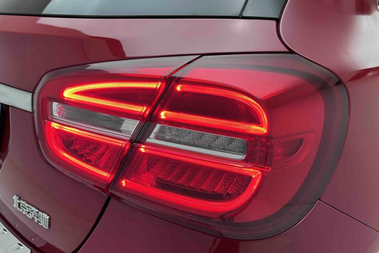 Used Mercedes-Benz GLA 2016 GLA 200 Fashion Model Exterior 7